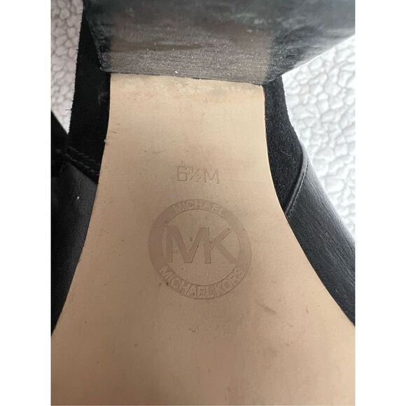 MK Bootie  - Picture 6 of 9